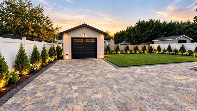 2520 Falcon Street, East Meadow, NY 11554