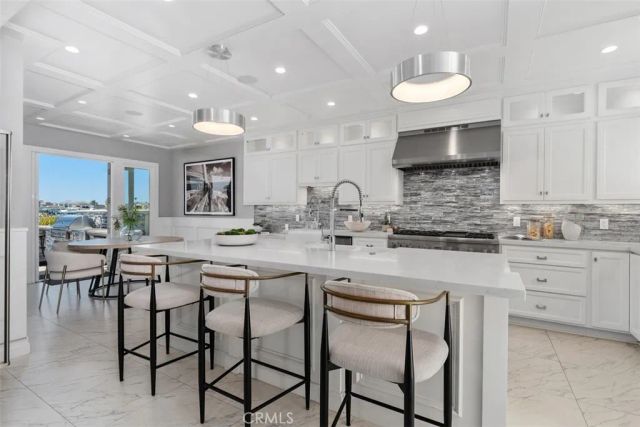 3212 Portofino Circle, Huntington Beach, CA 92649