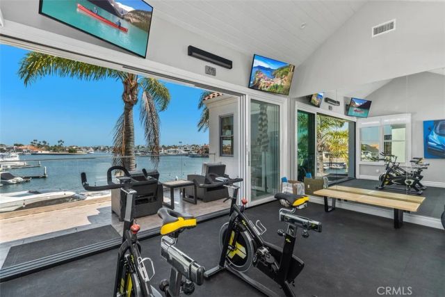 3212 Portofino Circle, Huntington Beach, CA 92649