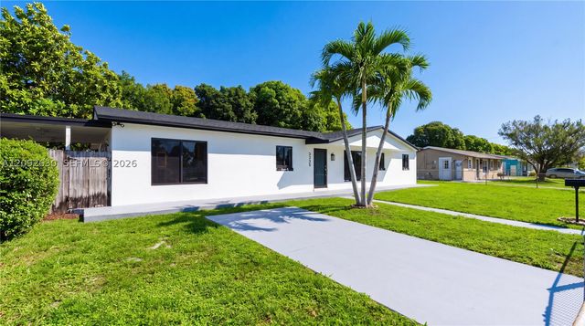 3355 NW 180th St, Miami Gardens, FL 33056