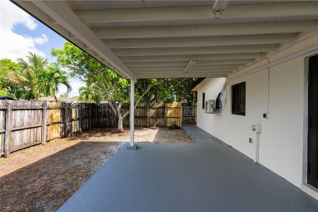 3355 NW 180th St, Miami Gardens, FL 33056