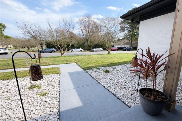 4941 Brandywine DR, Virginia Beach, VA 23464