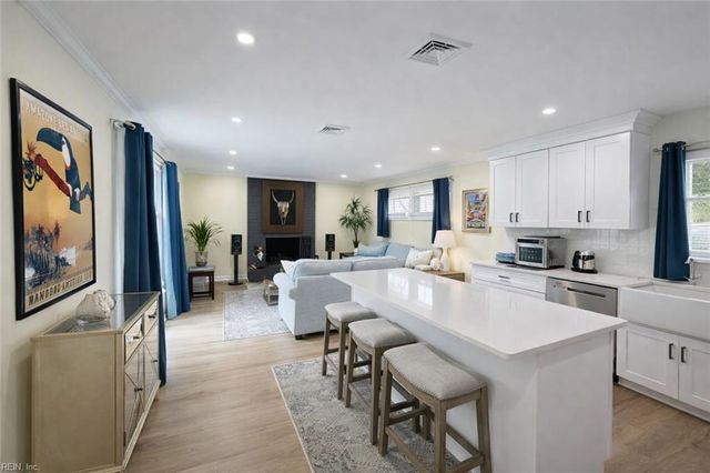 4941 Brandywine DR, Virginia Beach, VA 23464