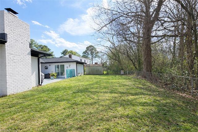 4941 Brandywine DR, Virginia Beach, VA 23464