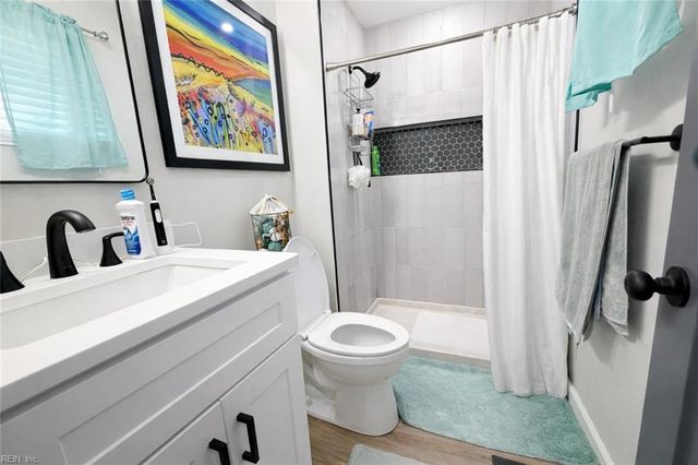 4941 Brandywine DR, Virginia Beach, VA 23464