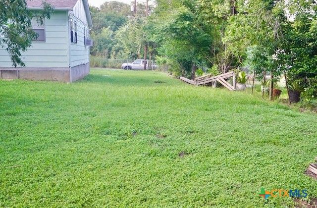 141 Jackson, Elgin, TX 78621