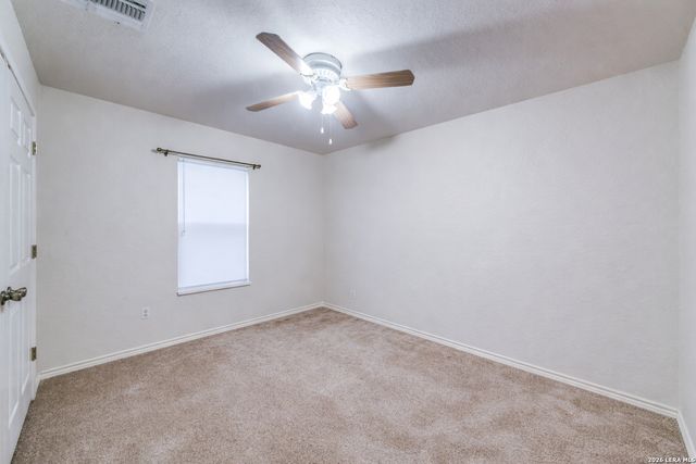 217 Hunters Dawn, La Vernia, TX 78121