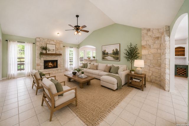 217 Hunters Dawn, La Vernia, TX 78121