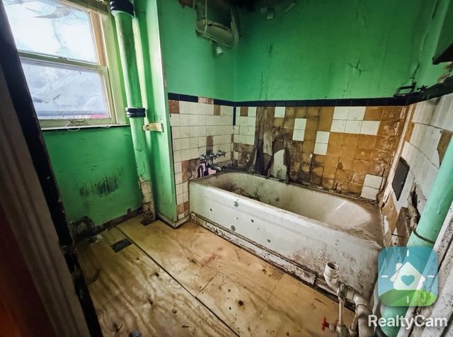 111 Rotterdam Avenue, Muskegon Heights City, MI 49444