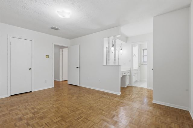 5923 Pinewood Springs Drive, Houston, TX 77066