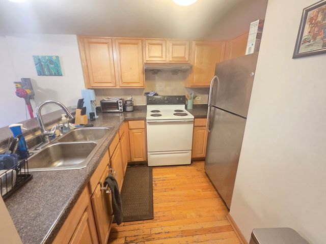1828 S Wentworth Avenue 2B, Chicago, IL 60616