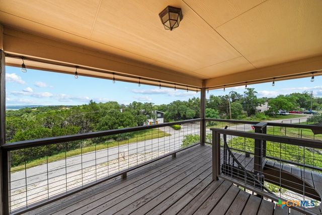 2848 Westview Drive, Canyon Lake, TX 78133