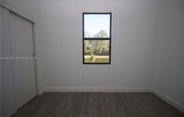 8004 Spice CT, La Belle, FL 33935