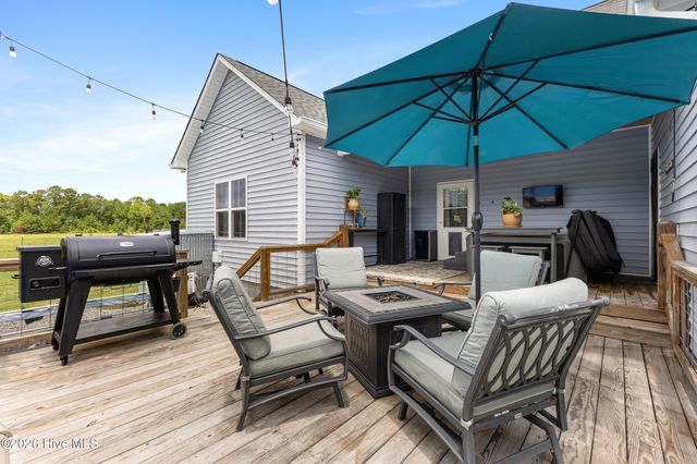 6655 Old Place Road SE, Winnabow, NC 28479