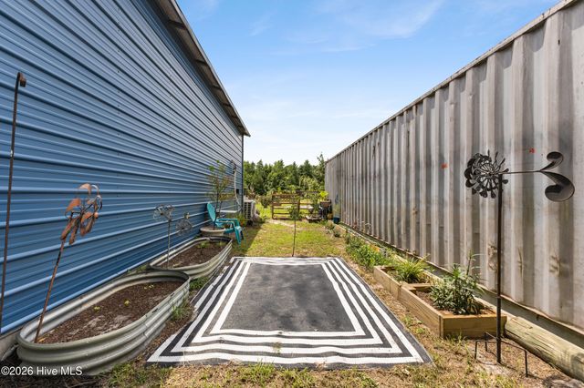 6655 Old Place Road SE, Winnabow, NC 28479