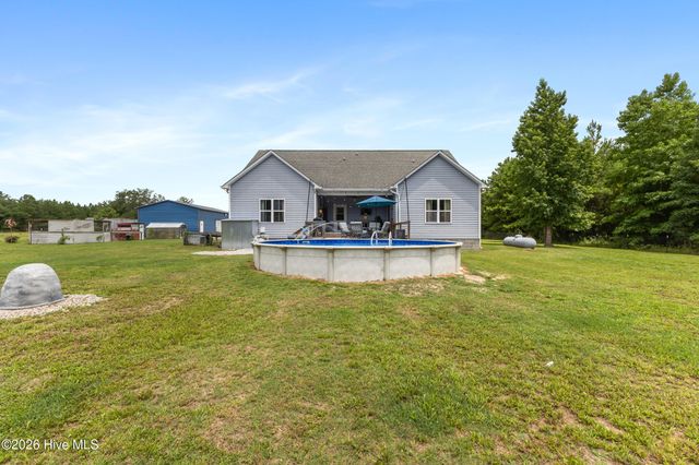 6655 Old Place Road SE, Winnabow, NC 28479