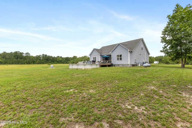 6655 Old Place Road SE, Winnabow, NC 28479
