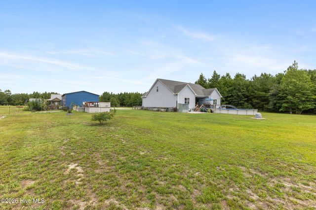 6655 Old Place Road SE, Winnabow, NC 28479