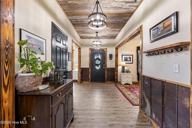 6655 Old Place Road SE, Winnabow, NC 28479