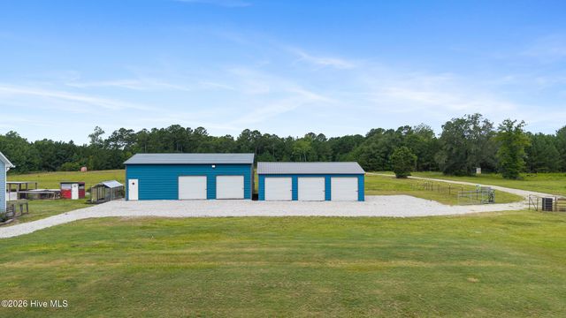 6655 Old Place Road SE, Winnabow, NC 28479