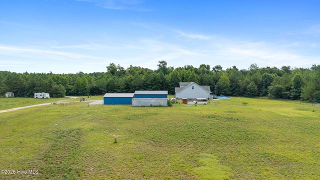 6655 Old Place Road SE, Winnabow, NC 28479