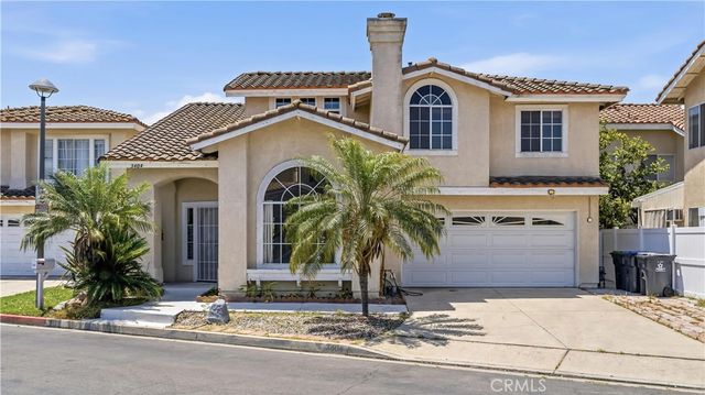 3404 Lombardo Dr., Santa Ana, CA 92704