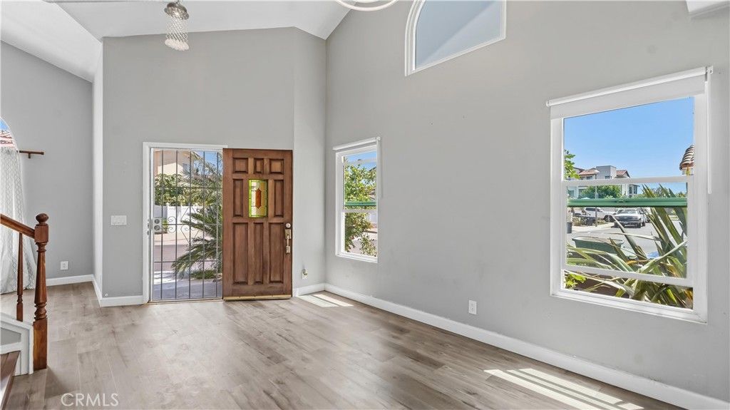 Image 17 of property listing at 3404 Lombardo Dr., Santa Ana, CA 92704