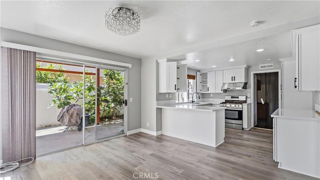 Image 20 of property listing at 3404 Lombardo Dr., Santa Ana, CA 92704