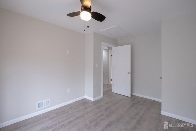 11 Alabama Court, Old Bridge, NJ 07747