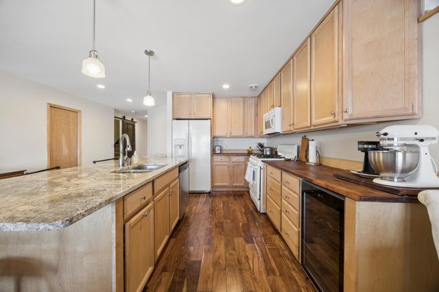 5060 Edgewater Drive, Mound, MN 55364