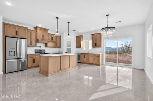 1834 Circulo Glorieta, Rio Rico, AZ 85648