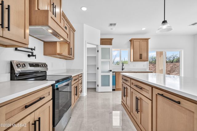 1834 Circulo Glorieta, Rio Rico, AZ 85648