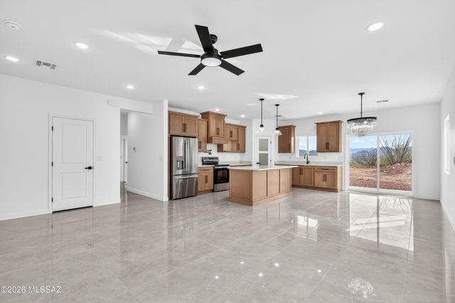 1834 Circulo Glorieta, Rio Rico, AZ 85648