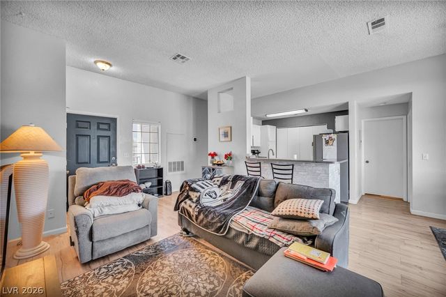 3150 Soft Breezes Drive 2014, Las Vegas, NV 89128