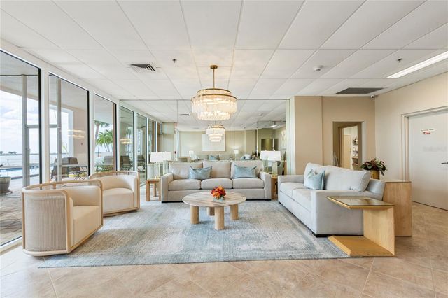 675 S GULFVIEW BOULEVARD 704, Clearwater, FL 33767