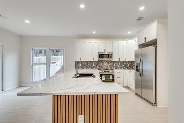 4030 Prescott Court, Cumming, GA 30041