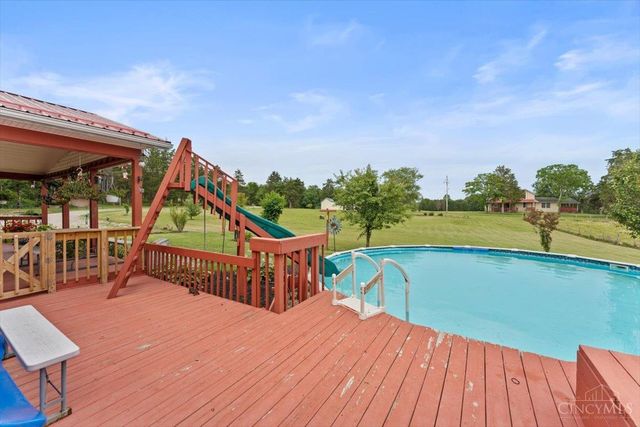 374 Cuckoo Road, Peebles, OH 45660