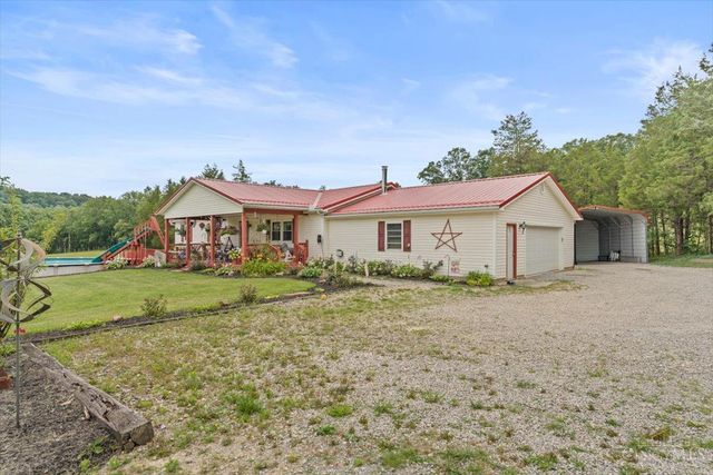 374 Cuckoo Road, Peebles, OH 45660