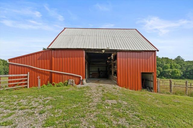 374 Cuckoo Road, Peebles, OH 45660