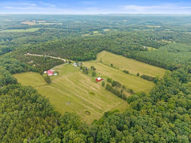 374 Cuckoo Road, Peebles, OH 45660