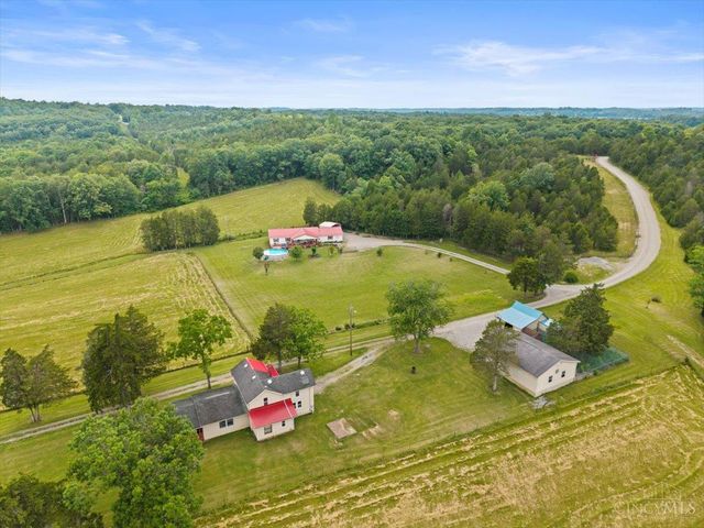 374 Cuckoo Road, Peebles, OH 45660