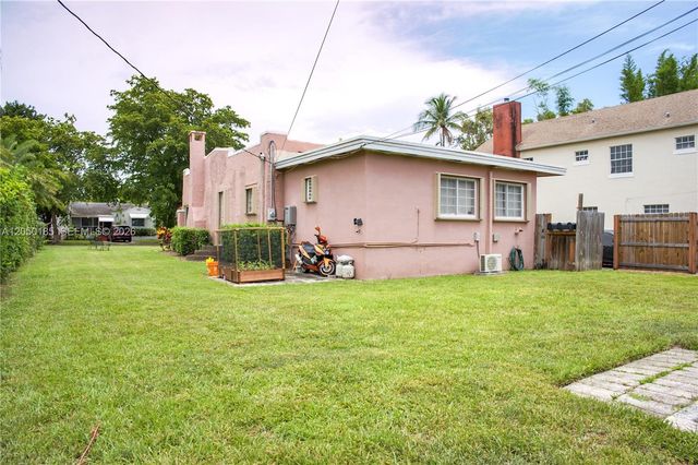 1624-1630 Jackson Street, Hollywood, FL 33020