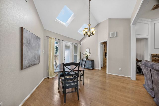 601 Hilltop Court, Kennedale, TX 76060