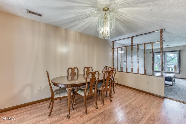 220 Hillsboro Drive, Bristol, TN 37620