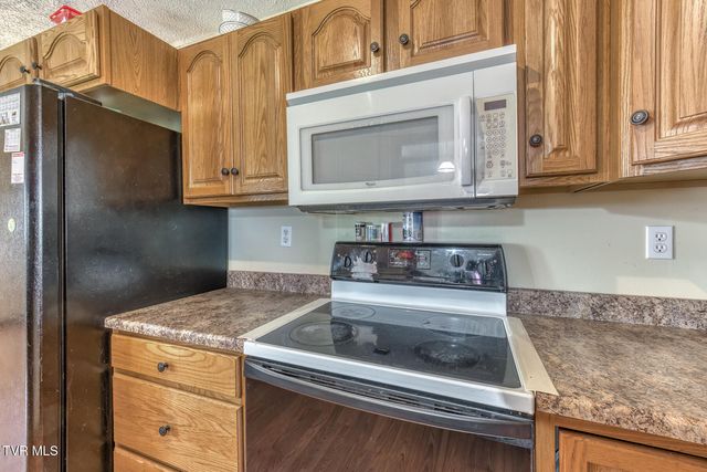 220 Hillsboro Drive, Bristol, TN 37620