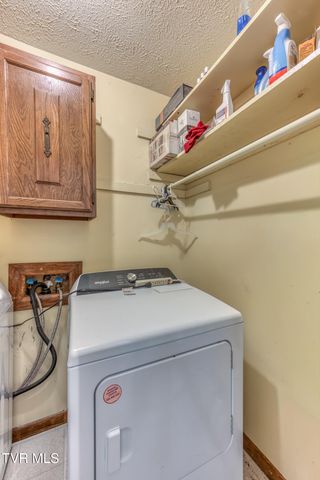 220 Hillsboro Drive, Bristol, TN 37620