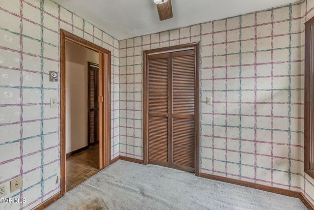 220 Hillsboro Drive, Bristol, TN 37620