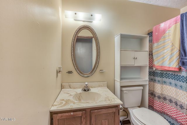 220 Hillsboro Drive, Bristol, TN 37620