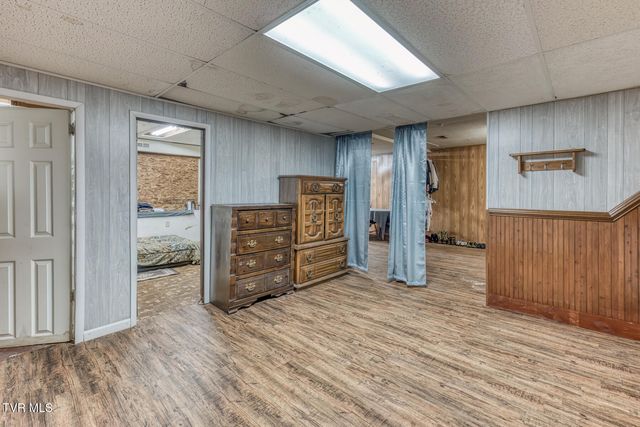 220 Hillsboro Drive, Bristol, TN 37620