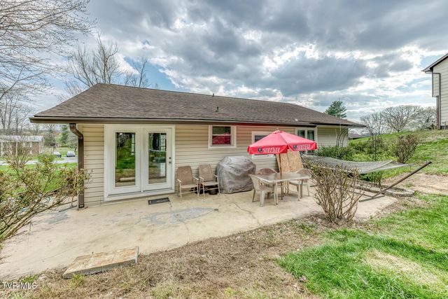 220 Hillsboro Drive, Bristol, TN 37620